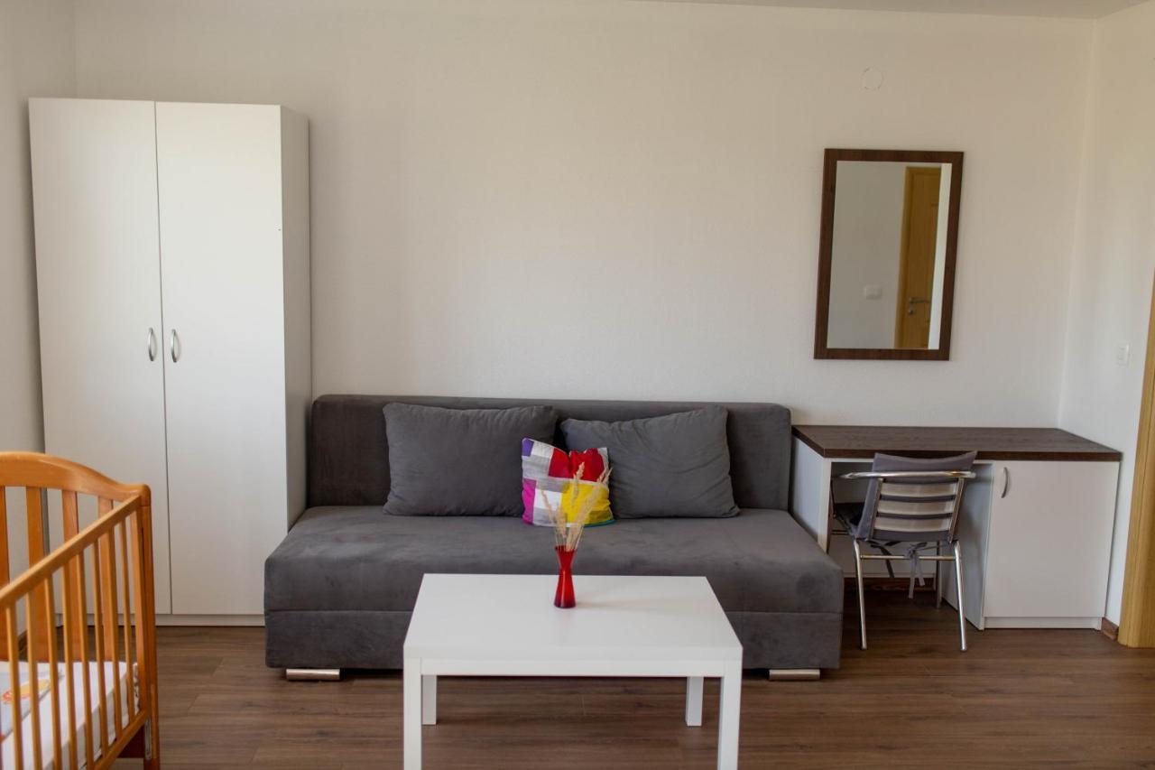 Apartmani Mia Prozor Екстер'єр фото
